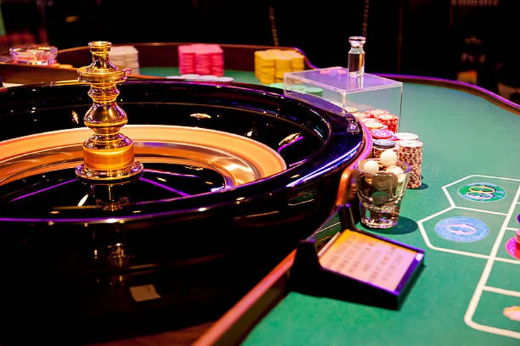 Bí Kíp Chơi Roulette E2BET Thắng Lớn Từ Cao Thủ Giấu Mặt